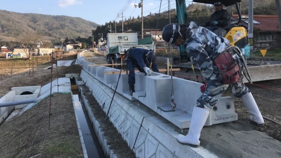 主要地方道吉田豊栄線(戸島)交通安全施設整備工事